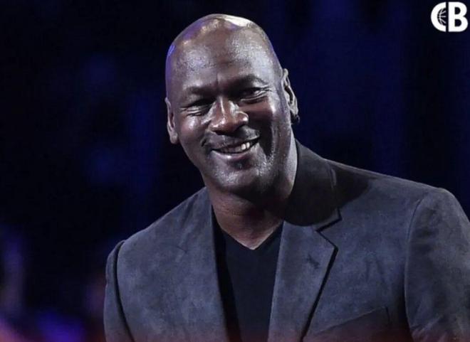 史上收入最高的运动员！竟然是NBA球员！！